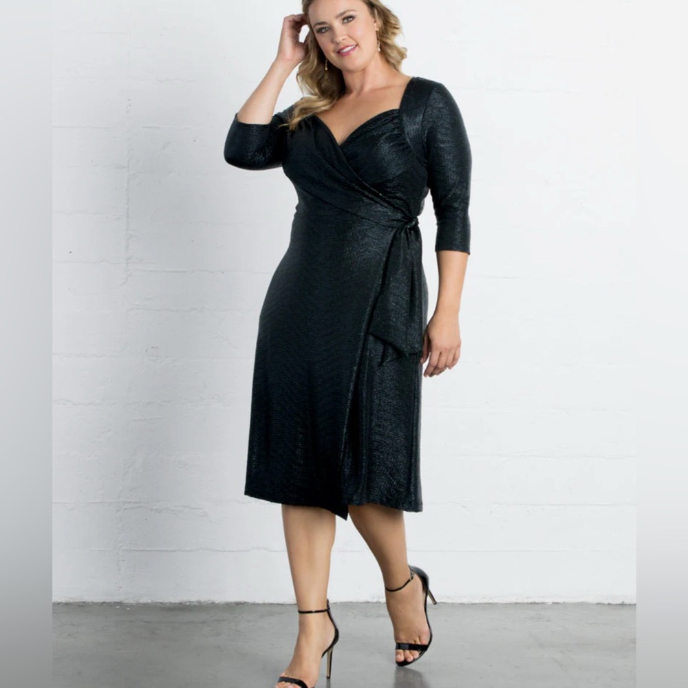 NWOT Kiyonna Wrap Dress Socialite Sweetheart Neck Black Shimmer 2X LBD Slimming